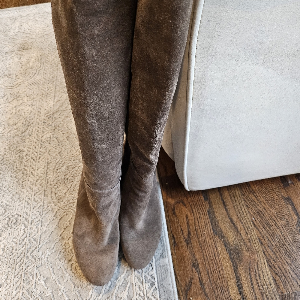 Vera wang lavender wedge suede boots!